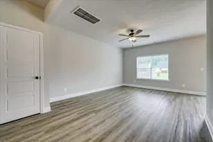 241 Silver Ct, Trenton, SC 29847 - Photo 7