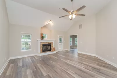 137 Swallow Lake Drive, North Augusta, SC 29841 - Photo 9