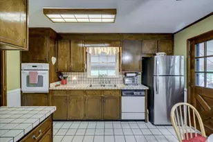 127 Green Dr, Williston, SC 29853 - Photo 13