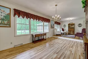 127 Green Dr, Williston, SC 29853 - Photo 9