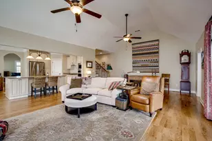 222 Devereux Dr, Aiken, SC 29803 - Photo 3
