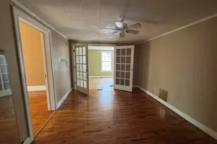 1304 McCormick Hwy, Greenwood, SC 29646 - Photo 7