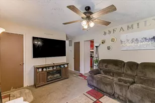 247 Downing St, Thomson, GA 30824 - Photo 5