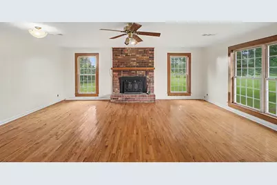 10886 Burtons Ferry Highway, Allendale, SC 29810 - Photo 3