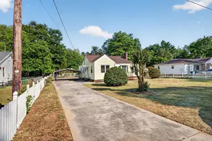 450 Williamsburg St NE, Aiken, SC 29801 - Photo 5