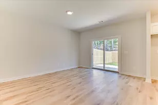 395 Bay Meadows Dr, Aiken, SC 29803 - Photo 9