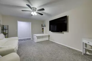 913 Dunbarton Dr, North Augusta, SC 29841 - Photo 11