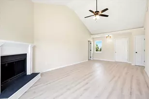 2703 Crosshaven Dr, Hephzibah, GA 30815 - Photo 9