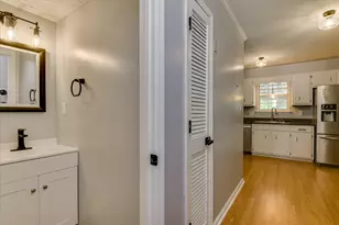 218 Dunovant Ct SW, Aiken, SC 29803 - Photo 9