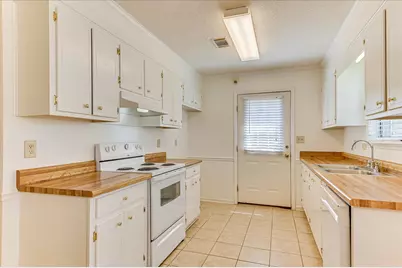 1863 S Barton Drive S, Augusta, GA 30906 - Photo 13