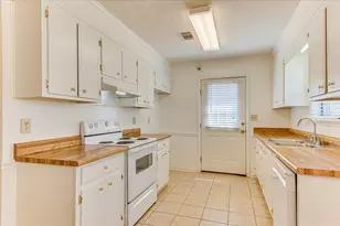 1863 S Barton Dr S, Augusta, GA 30906 - Photo 13
