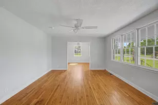 125 Aiken St, Springfield, SC 29146 - Photo 9