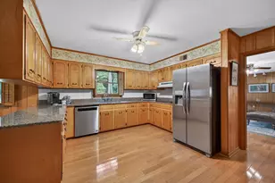 291 Clemson St, Williston, SC 29853 - Photo 17