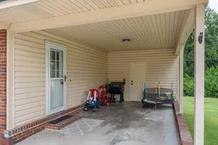 8 Arabian Ct, Warrenville, SC 29851 - Photo 5