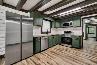 621 Brookwood Circle, Darlington, SC 29532 - Photo 9