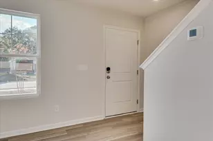 2021 April Dawn Trl, Thomson, GA 30824 - Photo 3