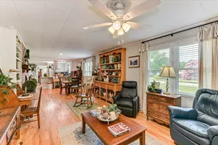 510 Bauskett St, Edgefield, SC 29824 - Photo 21