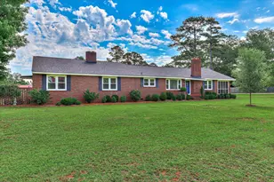 510 Bauskett St, Edgefield, SC 29824 - Photo 3