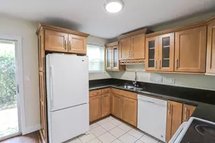 1022 Carriage Dr, Aiken, SC 29803 - Photo 9
