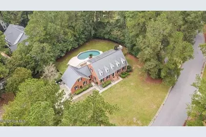 809 Houndslake Drive, Aiken, SC 29803 - Photo 5