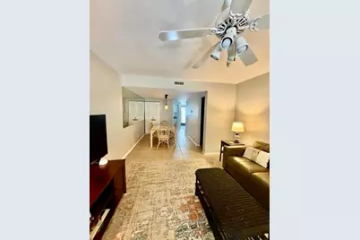 43 Folly Field Road #Apt 42, Hilton Head, SC 29928 - Photo 9
