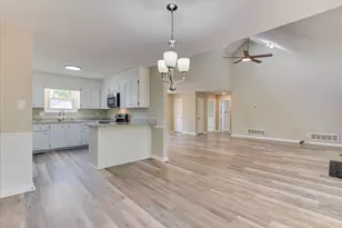 114 Robinwood Dr, Aiken, SC 29803 - Photo 11