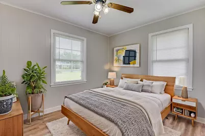 217 Holmes Street, Edgefield, SC 29824 - Photo 9