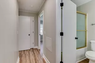 217 Holmes St, Edgefield, SC 29824 - Photo 43