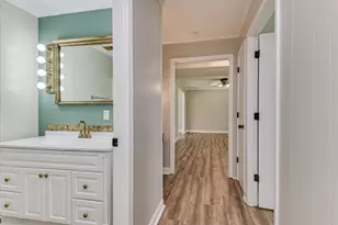 217 Holmes St, Edgefield, SC 29824 - Photo 33