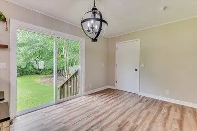 217 Holmes Street, Edgefield, SC 29824 - Photo 5