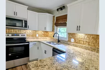 217 Holmes Street, Edgefield, SC 29824 - Photo 23
