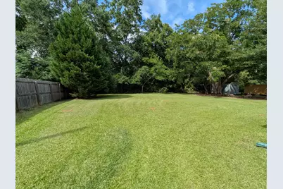 217 Holmes Street, Edgefield, SC 29824 - Photo 31