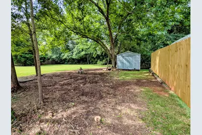 217 Holmes Street, Edgefield, SC 29824 - Photo 25