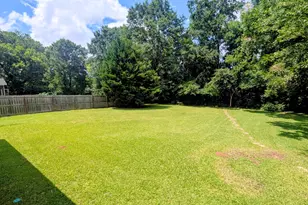 217 Holmes St, Edgefield, SC 29824 - Photo 27