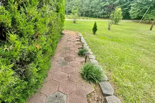 255 Hill and Dell Dr, Warrenville, SC 29851 - Photo 15