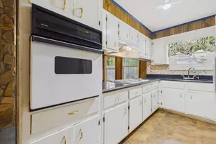 255 Hill and Dell Dr, Warrenville, SC 29851 - Photo 31