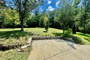 255 Hill and Dell Dr, Warrenville, SC 29851 - Photo 11
