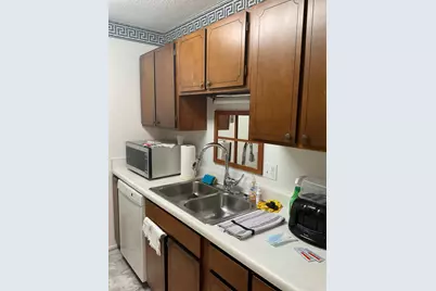 319 Laurens Street SW #Apt A5, Aiken, SC 29801 - Photo 5