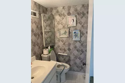 319 Laurens Street SW #Apt A5, Aiken, SC 29801 - Photo 17