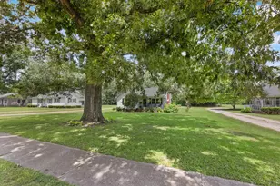 420 E Wise St, Trenton, SC 29847 - Photo 9