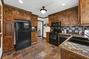 420 E Wise St, Trenton, SC 29847 - Photo 21