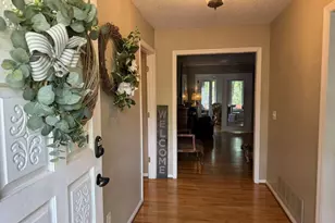 805 Houndslake Dr, Aiken, SC 29803 - Photo 3