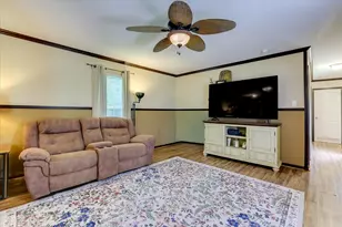 623 Hendrick Hill Dr, Jackson, SC 29831 - Photo 5