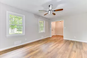 273 Timberwood Dr, Thomson, GA 30824 - Photo 3