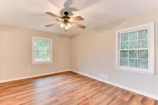 273 Timberwood Dr, Thomson, GA 30824 - Photo 23