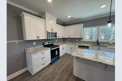 548 Hillman Street, Warrenville, SC 29851 - Photo 5
