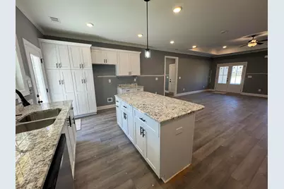 548 Hillman Street, Warrenville, SC 29851 - Photo 7