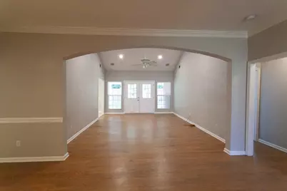 318 Vanderbilt Drive, Aiken, SC 29803 - Photo 3