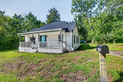 447 Glover Street, Edgefield, SC 29824 - Photo 5