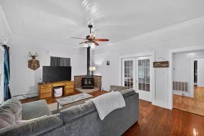304 Blackmon Street N, Camden, SC 29020 - Photo 7